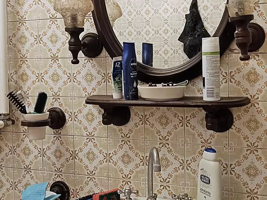 Immagine 46 di Villa in vendita  a San Giuliano Terme