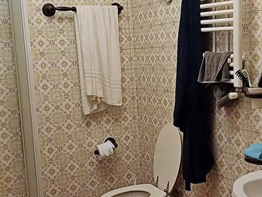 Immagine 48 di Villa in vendita  a San Giuliano Terme