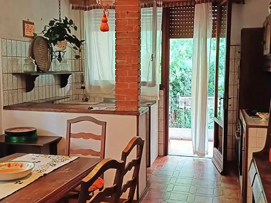 Immagine 14 di Villa in vendita  a San Giuliano Terme