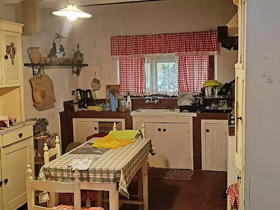 Immagine 52 di Villa in vendita  a San Giuliano Terme