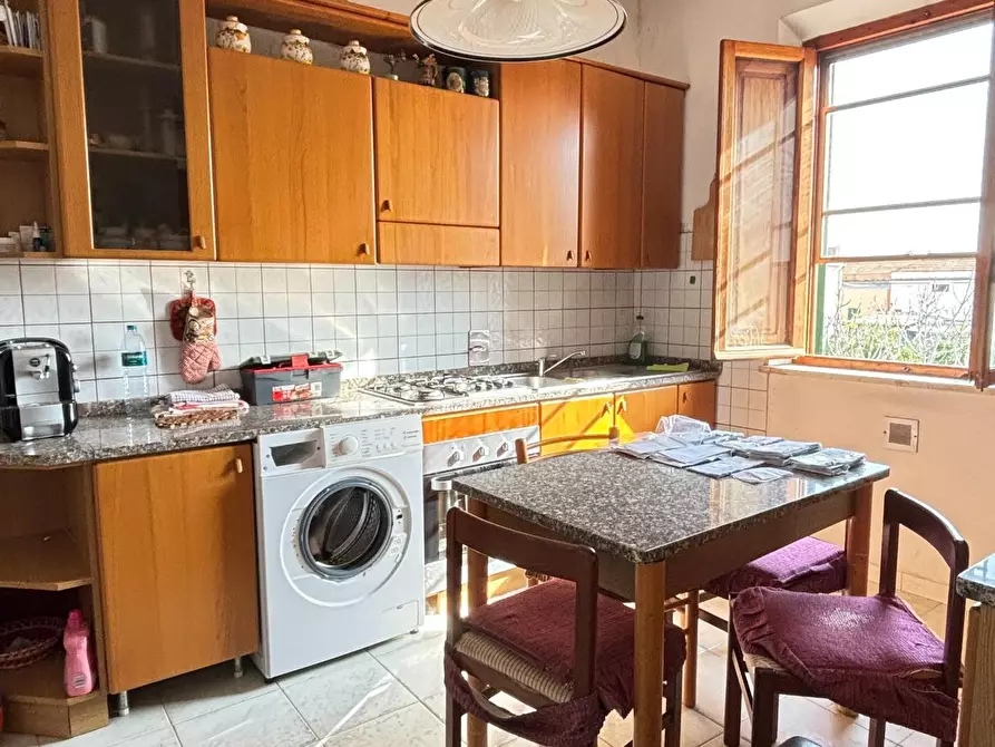 Immagine 11 di Appartamento in vendita  a Cascina