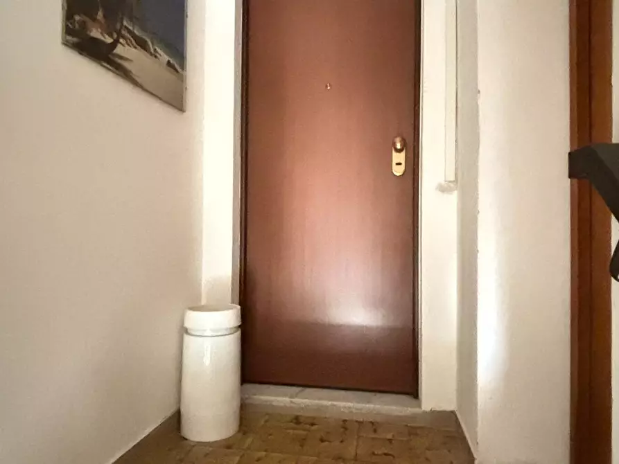 Immagine 2 di Appartamento in vendita  a Cascina