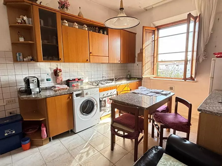 Immagine 9 di Appartamento in vendita  a Cascina