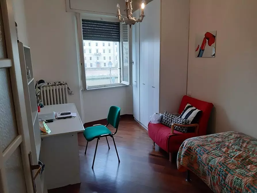 Immagine 10 di Appartamento in vendita  a Pisa