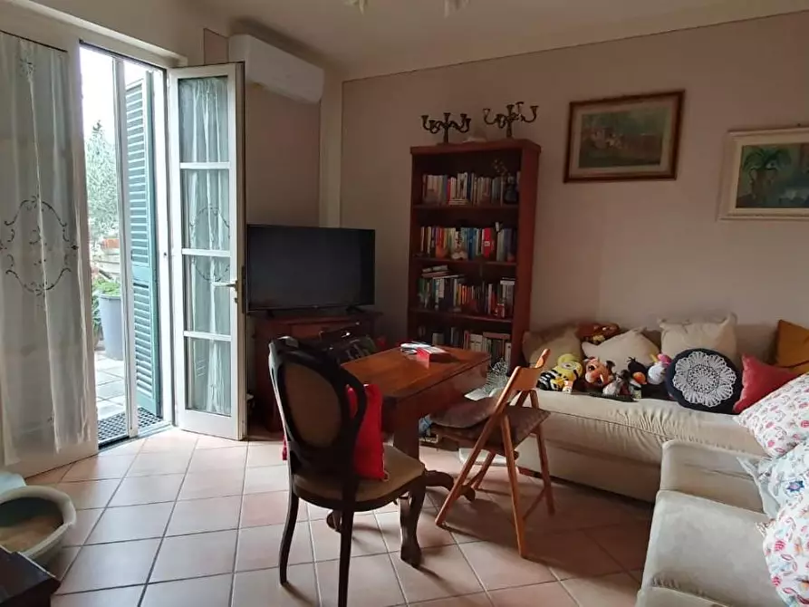 Immagine 15 di Mansarda in vendita  a Porcari