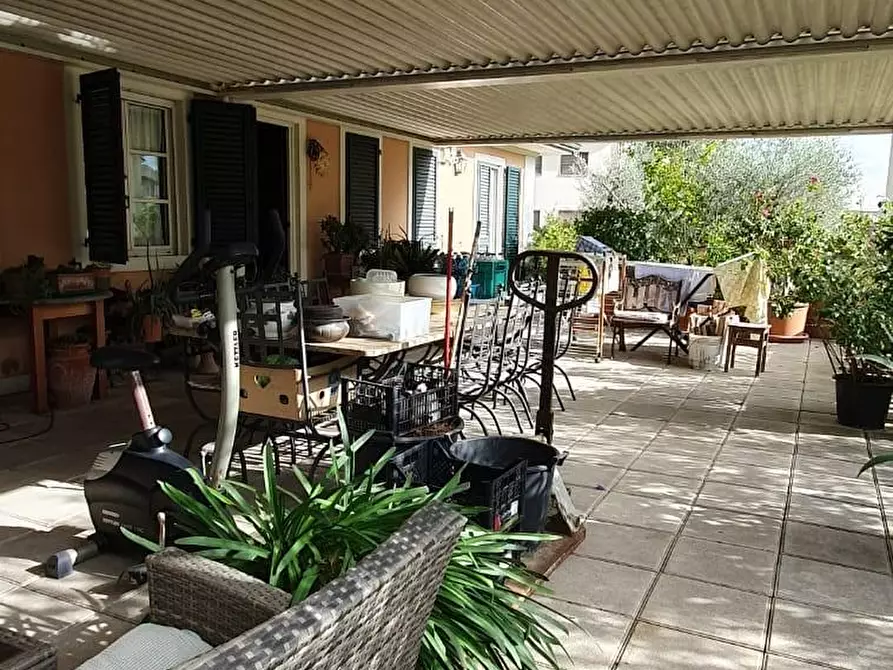 Immagine 40 di Mansarda in vendita  a Porcari