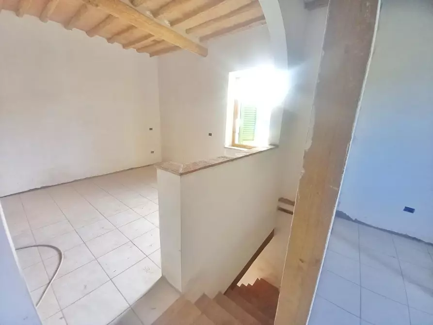 Immagine 14 di Casa bifamiliare in vendita  a Castelfiorentino