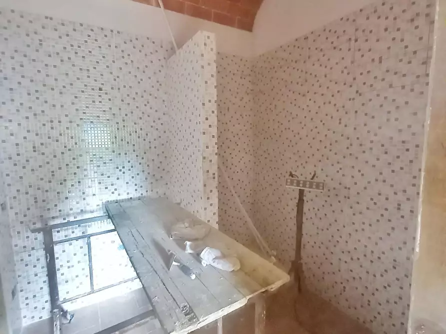 Immagine 6 di Casa bifamiliare in vendita  a Castelfiorentino