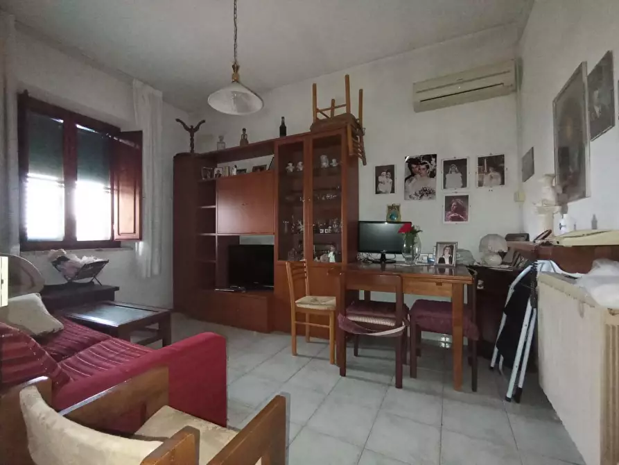 Immagine 3 di Appartamento in vendita  a Cascina