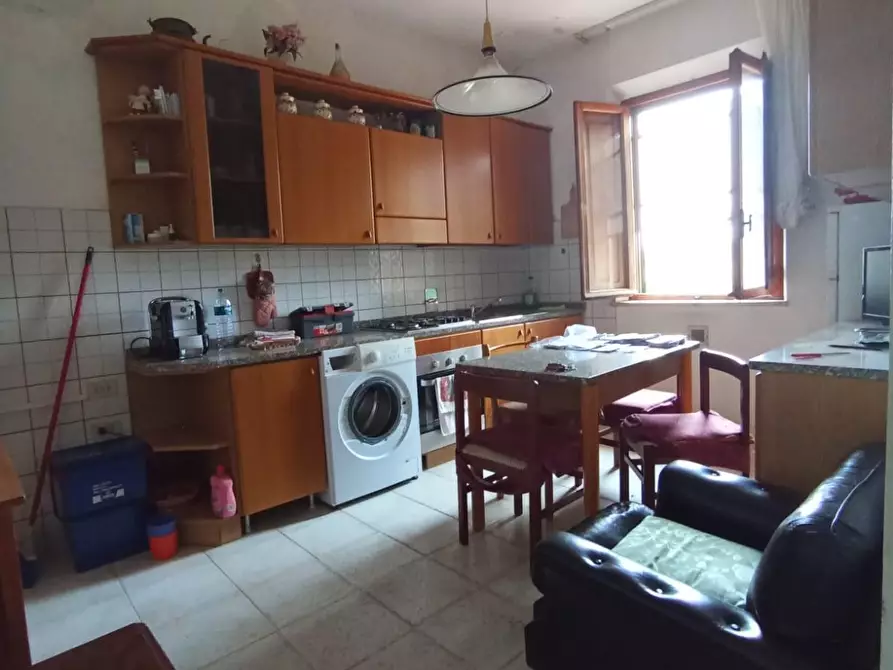 Immagine 5 di Appartamento in vendita  a Cascina