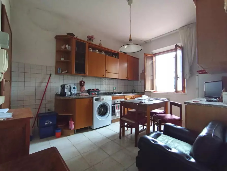 Immagine 4 di Appartamento in vendita  a Cascina