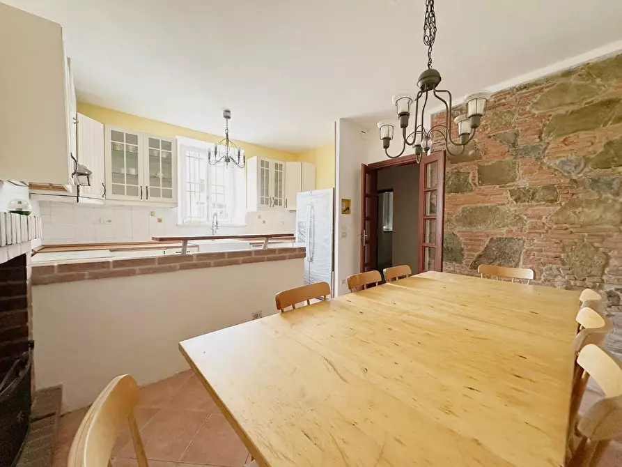 Immagine 7 di Terratetto in vendita  a Lucca