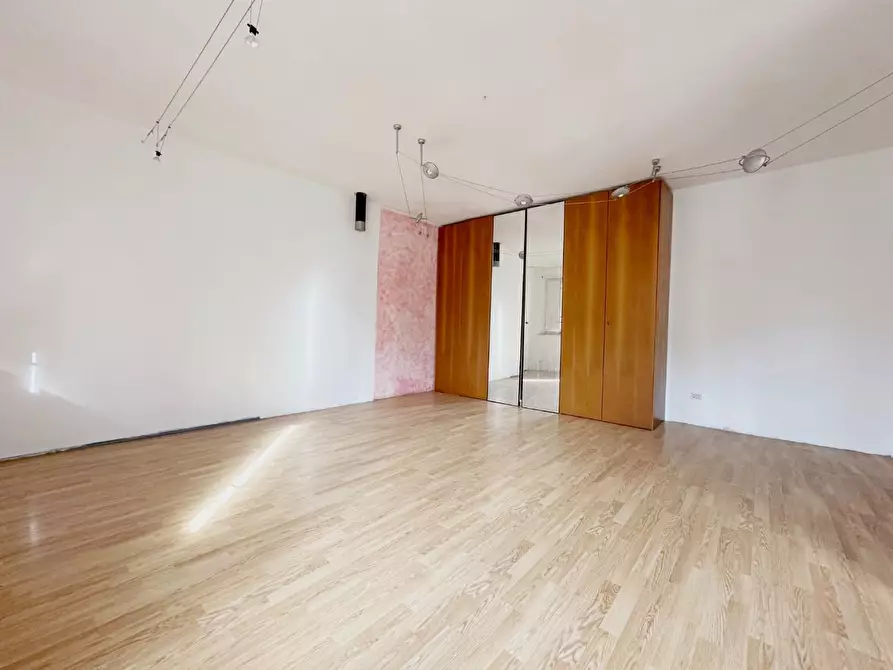 Immagine 12 di Terratetto in vendita  a Lucca