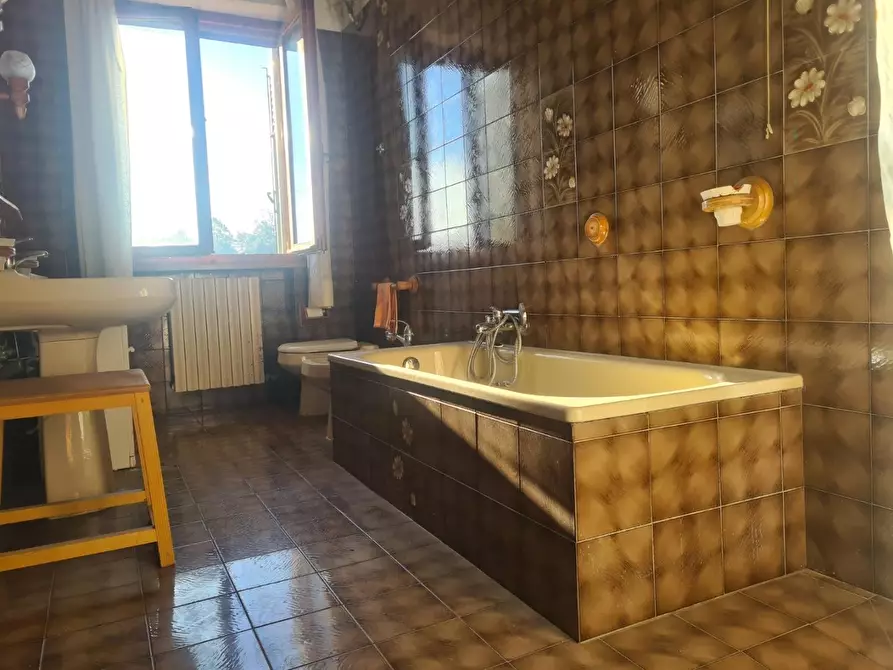 Immagine 12 di Villa in vendita  a Santa Maria A Monte