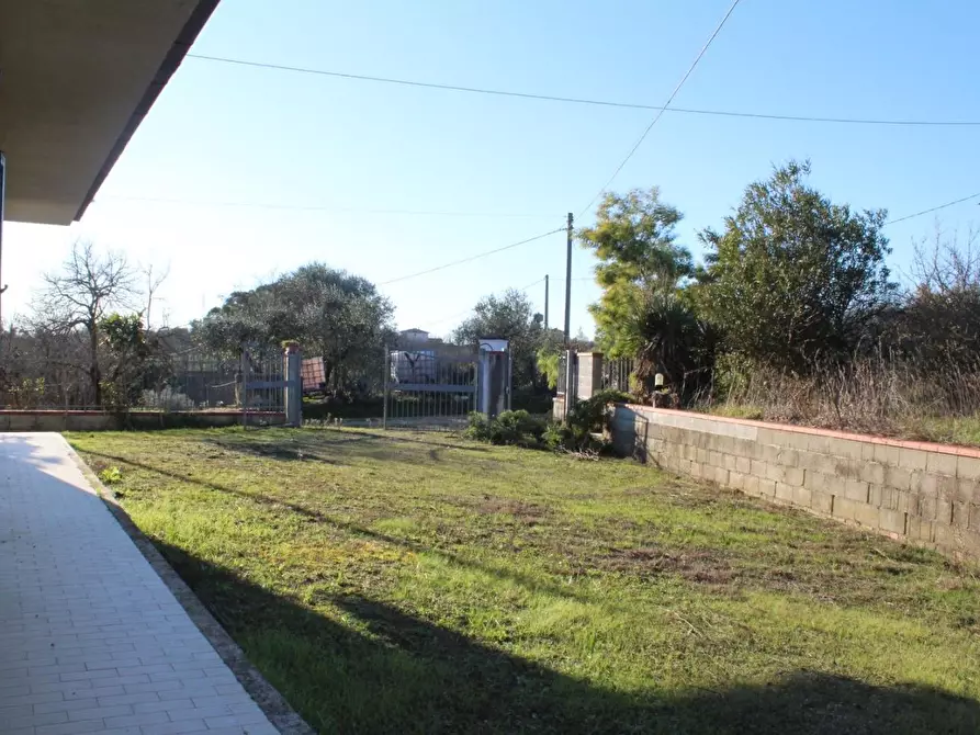 Immagine 15 di Villa in vendita  a Santa Maria A Monte