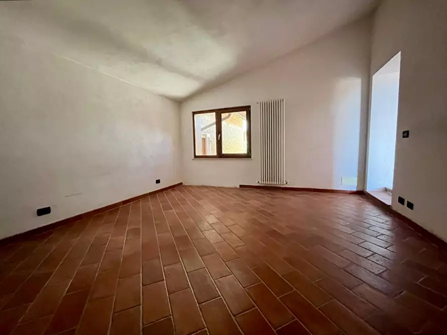 Immagine 9 di Villetta a schiera in vendita  a Monteroni D'arbia