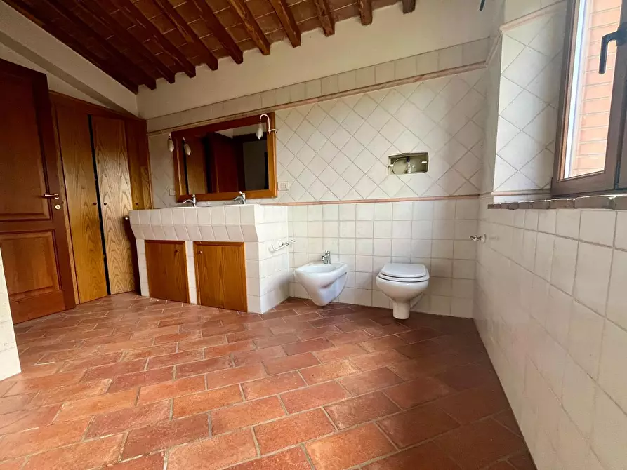 Immagine 19 di Villetta a schiera in vendita  a Monteroni D'arbia