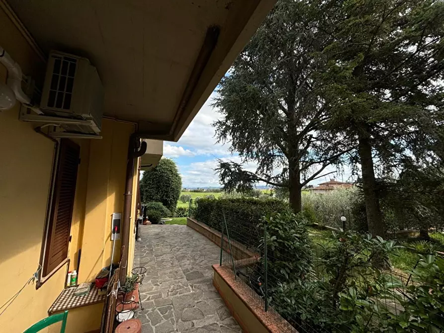 Immagine 12 di Appartamento in vendita  a Vinci