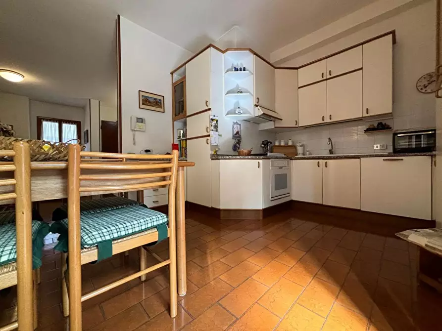 Immagine 3 di Appartamento in vendita  a Vinci