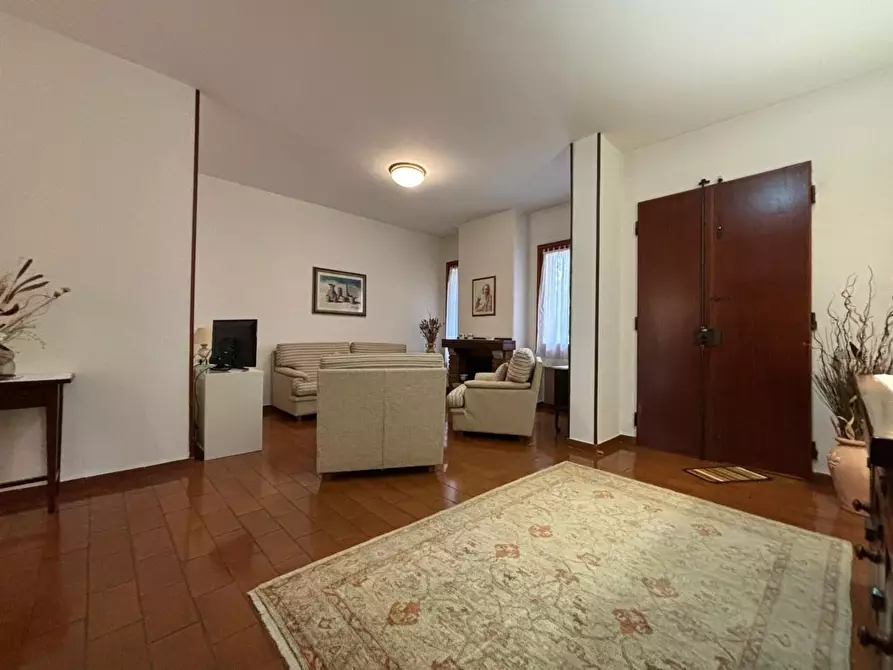 Immagine 6 di Appartamento in vendita  a Vinci