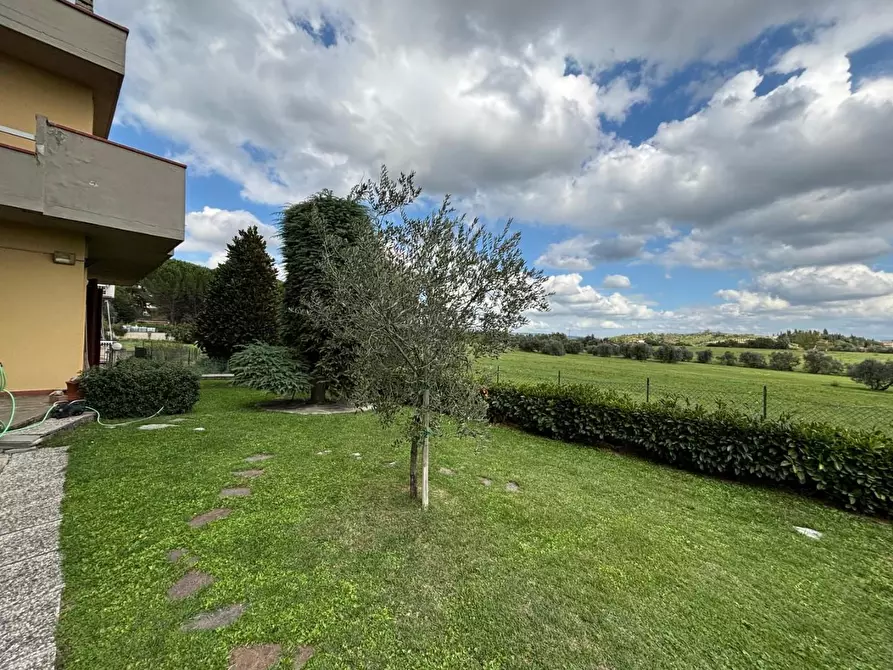 Immagine 32 di Appartamento in vendita  a Vinci