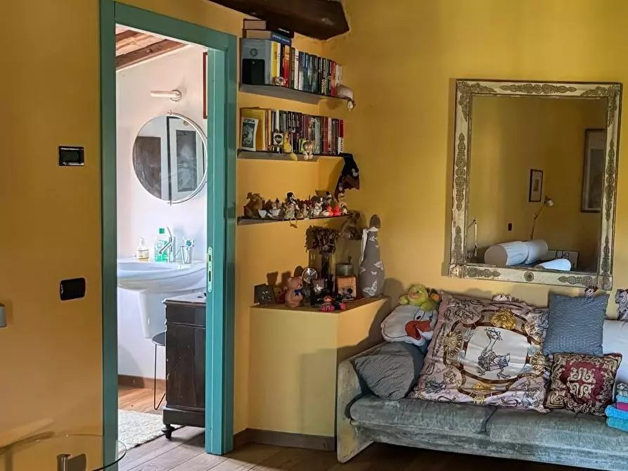 Immagine 25 di Casa semindipendente in vendita  a Sovicille