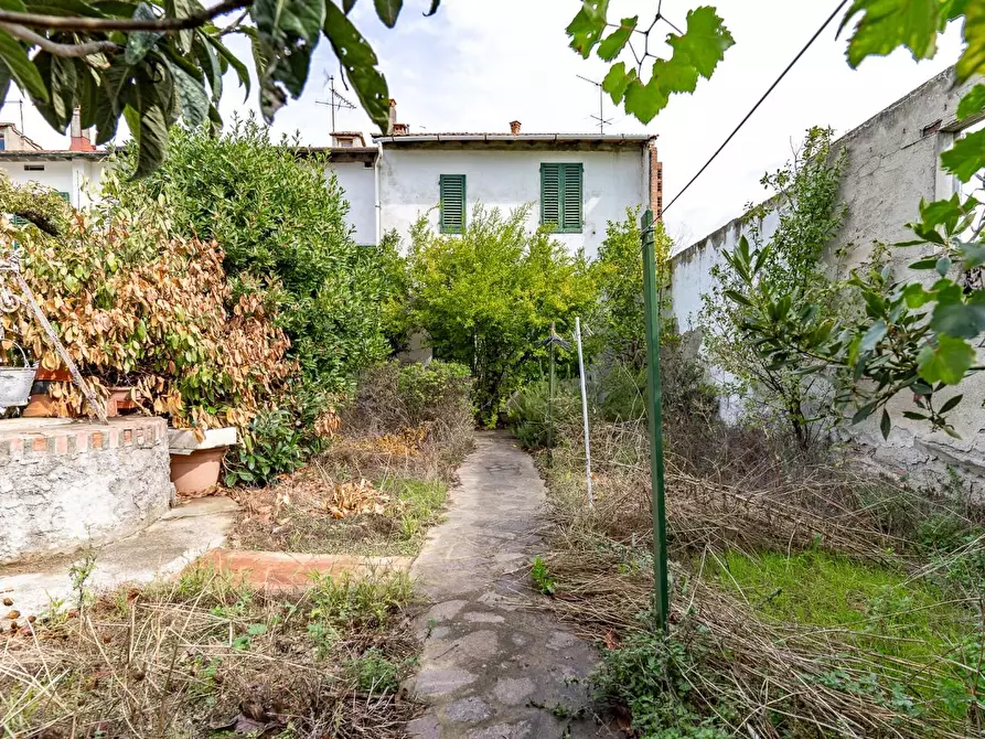 Immagine 1 di Casa bifamiliare in vendita  a Montelupo Fiorentino