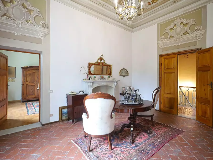 Immagine 29 di Villa in vendita  a Pisa