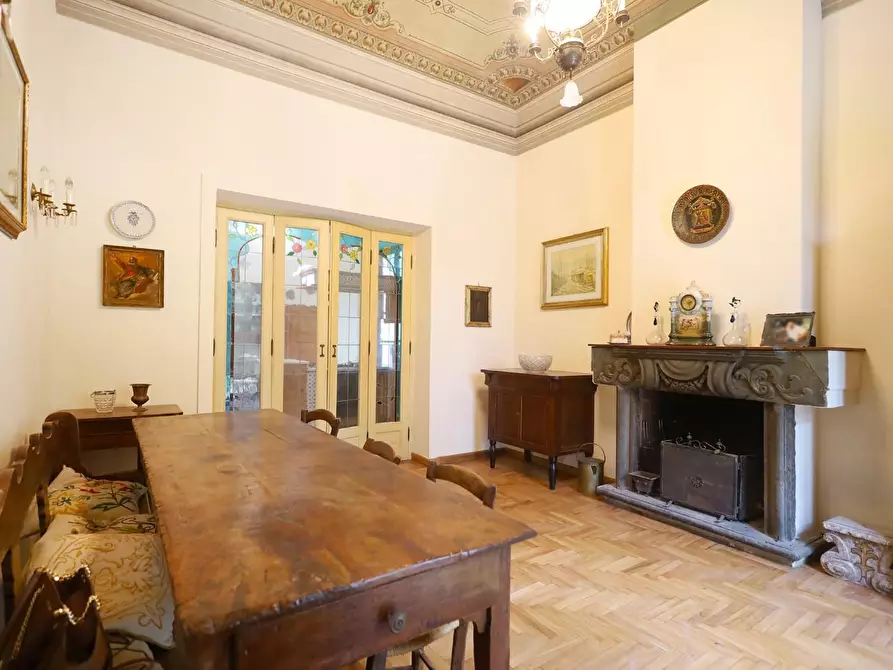 Immagine 15 di Villa in vendita  a Pisa