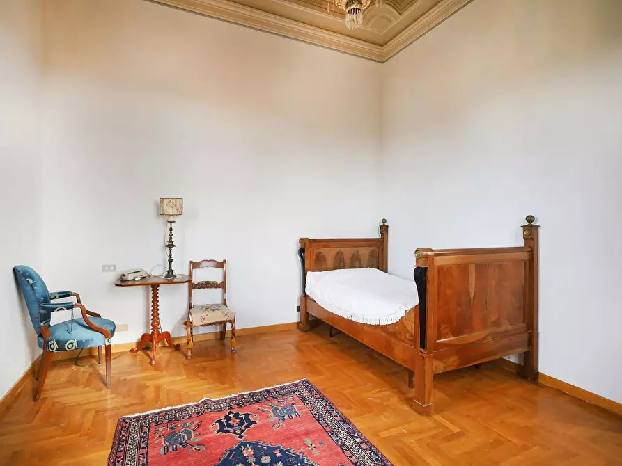 Immagine 35 di Villa in vendita  a Pisa