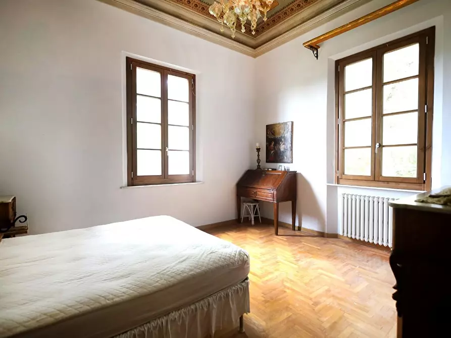 Immagine 33 di Villa in vendita  a Pisa