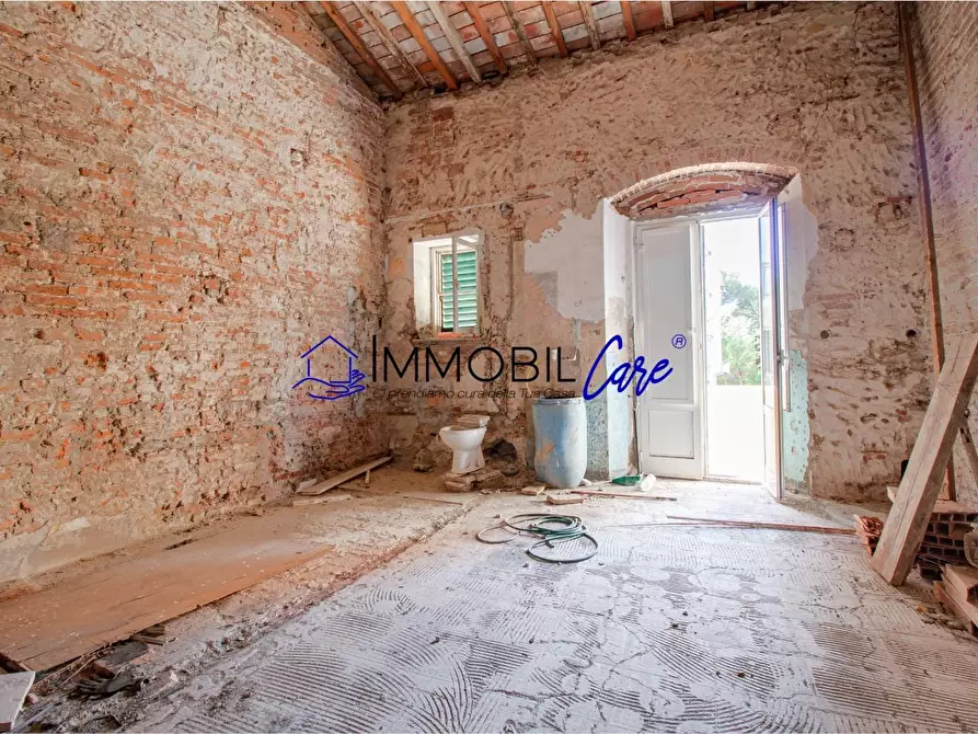 Immagine 7 di Appartamento in vendita  a Livorno