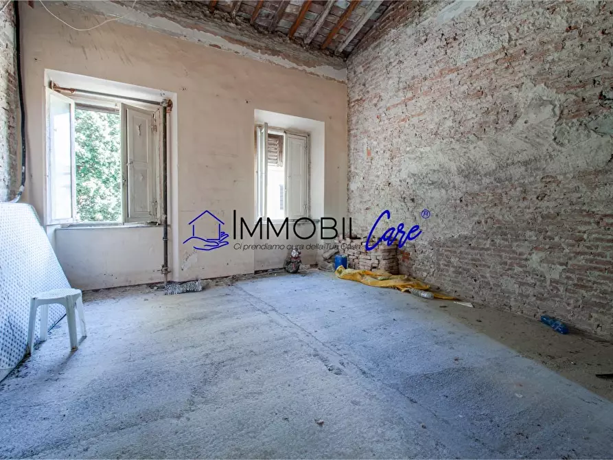 Immagine 3 di Appartamento in vendita  a Livorno