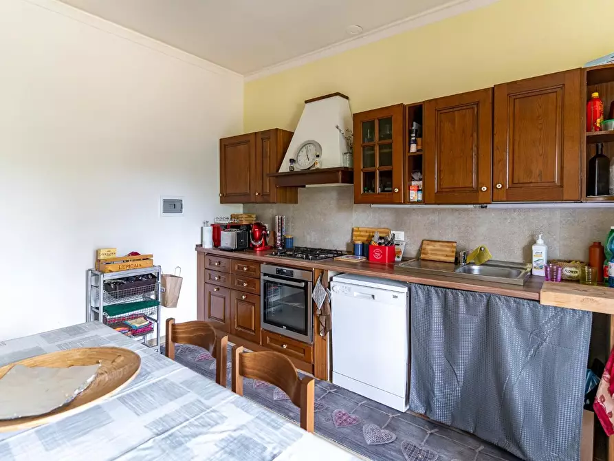 Immagine 10 di Appartamento in vendita  a Empoli