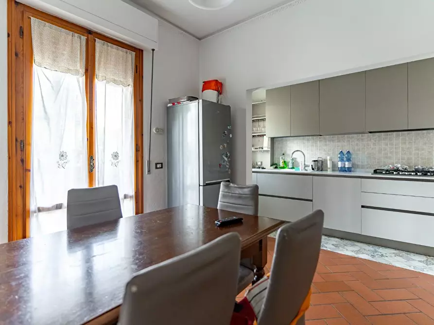 Immagine 2 di Appartamento in vendita  a Empoli