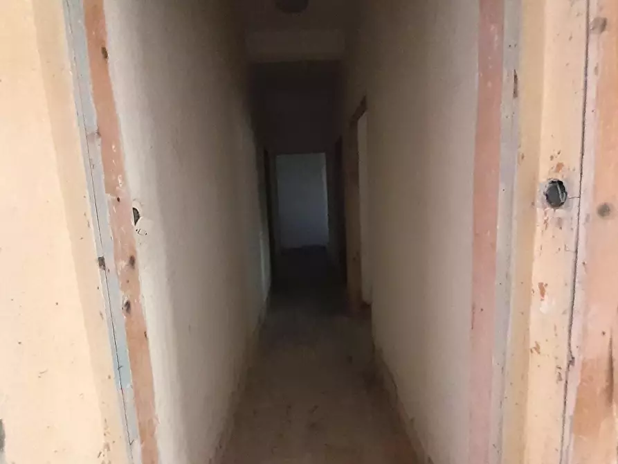 Immagine 24 di Appartamento in vendita  a Pontedera