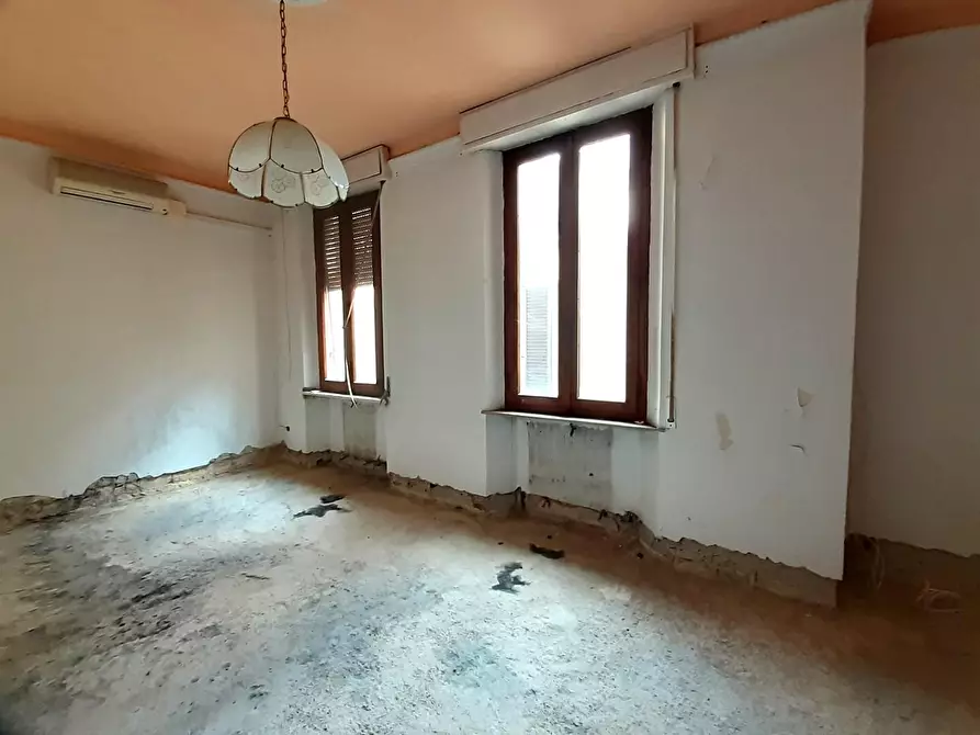 Immagine 14 di Appartamento in vendita  a Pontedera