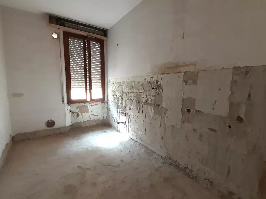 Immagine 18 di Appartamento in vendita  a Pontedera