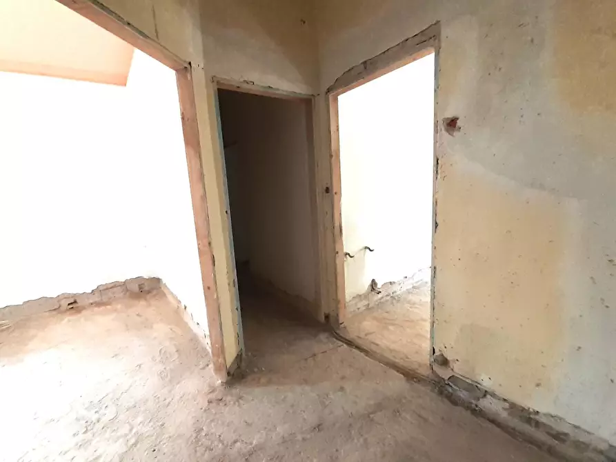 Immagine 10 di Appartamento in vendita  a Pontedera