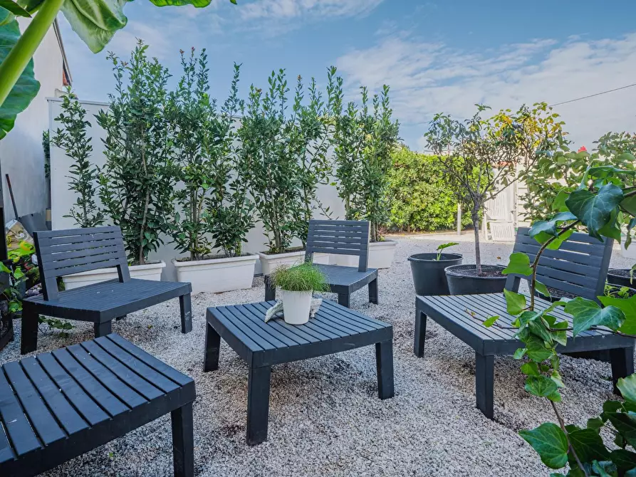 Immagine 34 di Casa indipendente in vendita  a Pisa