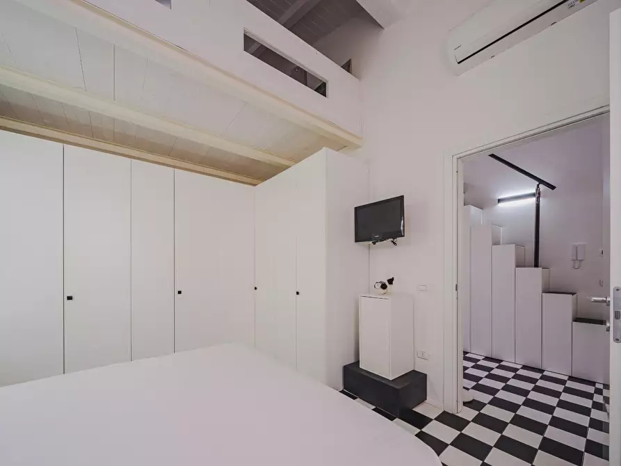 Immagine 9 di Casa indipendente in vendita  a Pisa