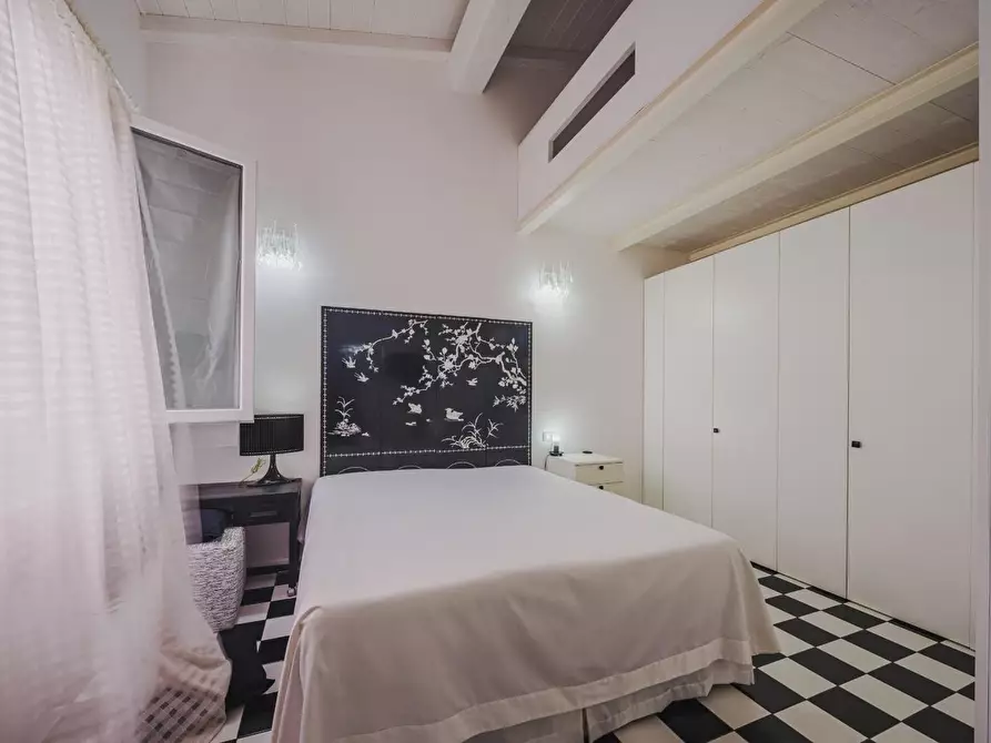 Immagine 6 di Casa indipendente in vendita  a Pisa