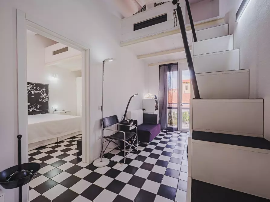 Immagine 5 di Casa indipendente in vendita  a Pisa