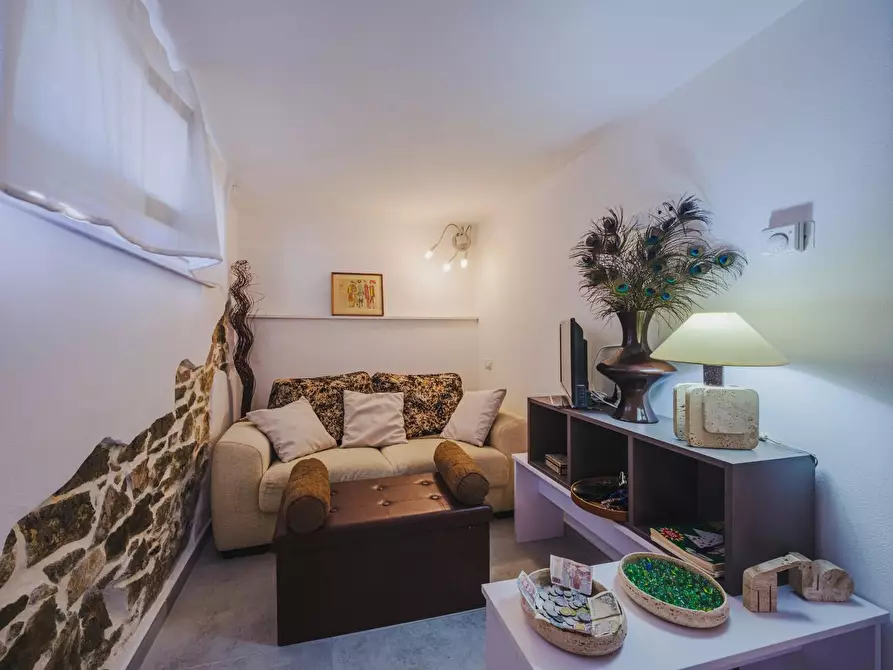 Immagine 21 di Casa indipendente in vendita  a Pisa