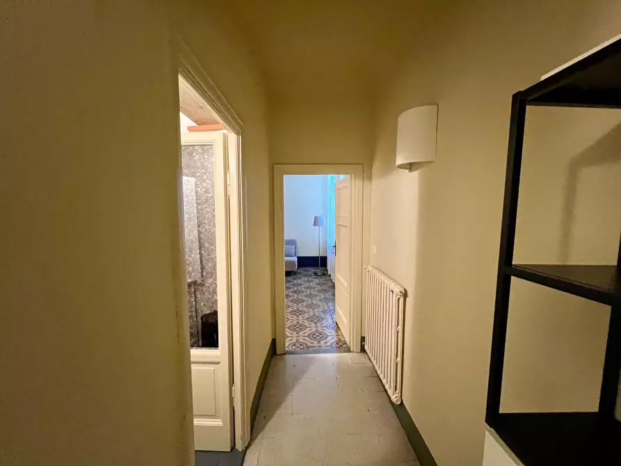 Immagine 10 di Appartamento in affitto  a Lucca