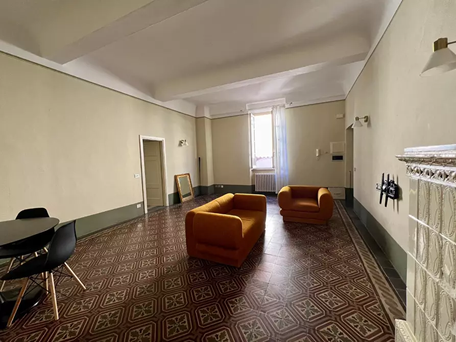 Immagine 5 di Appartamento in affitto  a Lucca