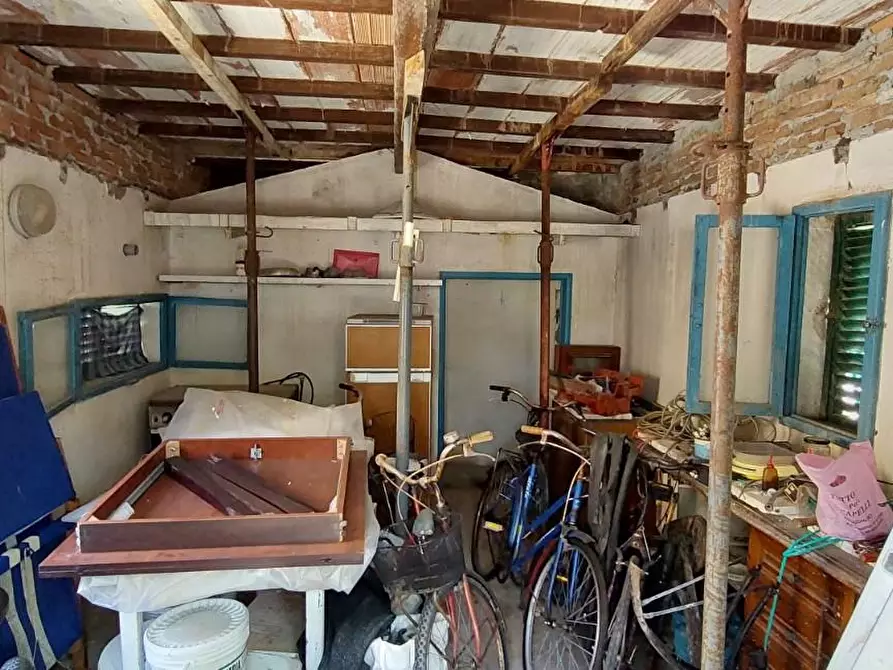 Immagine 19 di Villa in vendita  a Rosignano Marittimo