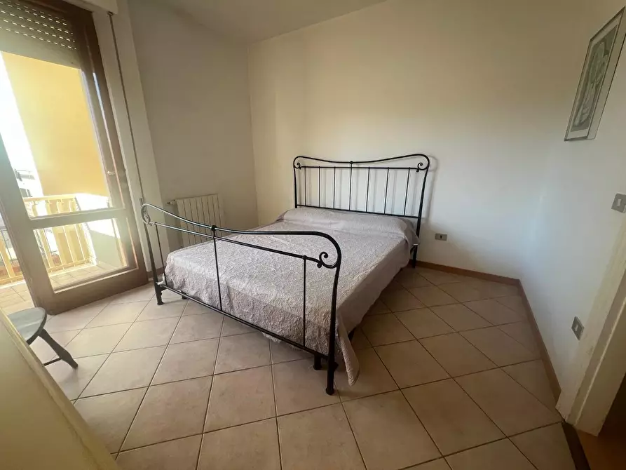 Immagine 12 di Appartamento in vendita  a Camaiore