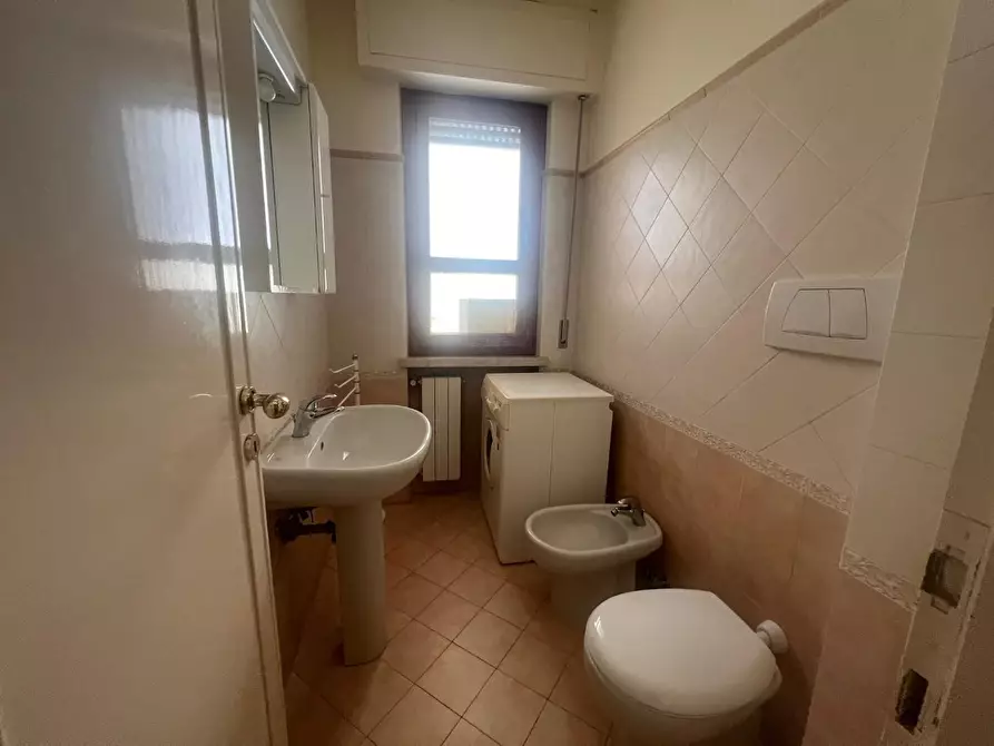 Immagine 15 di Appartamento in vendita  a Camaiore