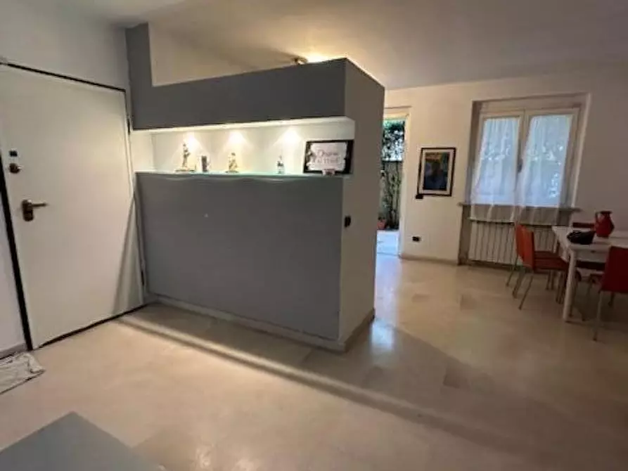 Immagine 12 di Appartamento in vendita  a Massa